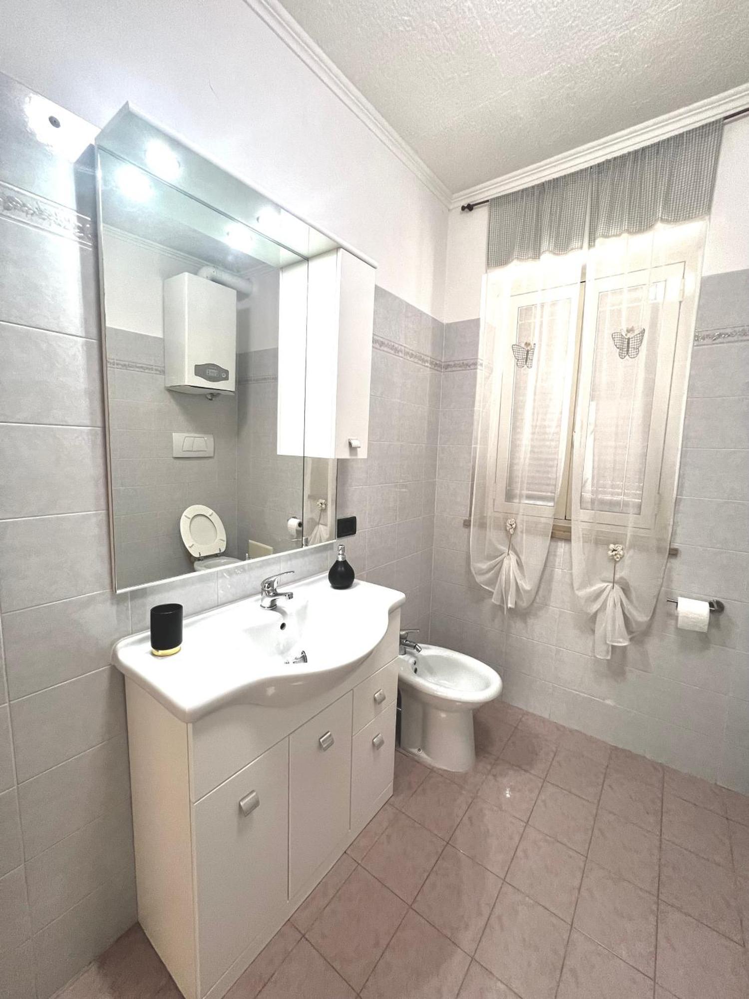 Sea Apartment Fiumicino Ngoại thất bức ảnh